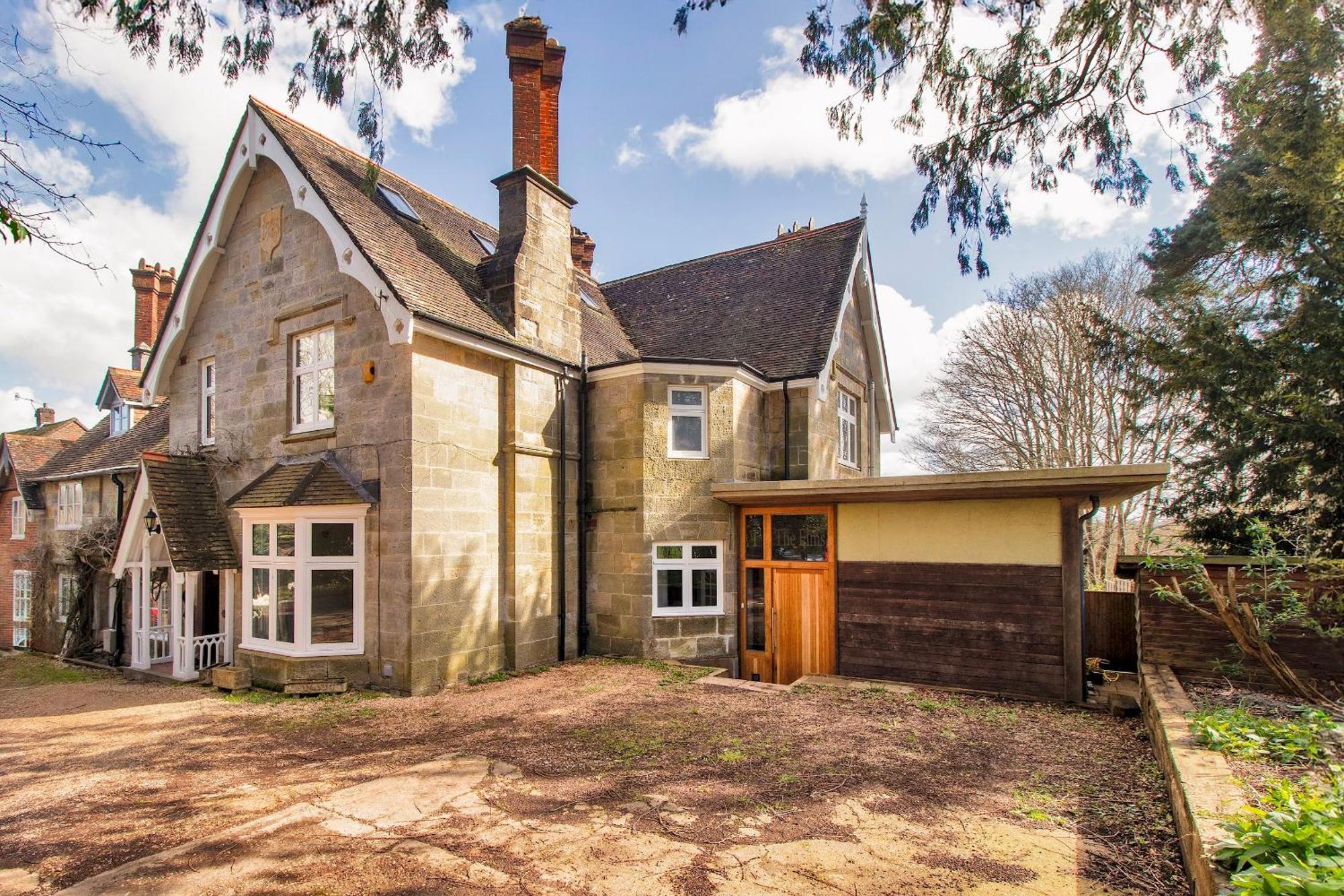 Sanctuary Forest Row Countryside Village Escape Pass The Keys Exterior photo